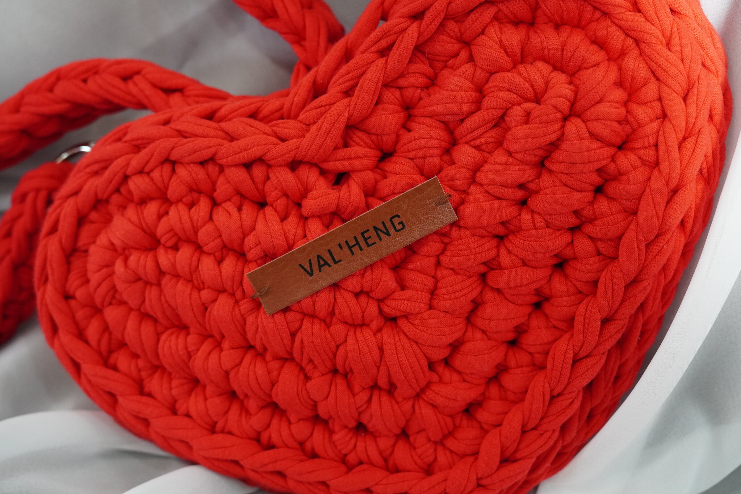 Вязаные сумки ручной работы VAL'HENG из трикотажной пряжи